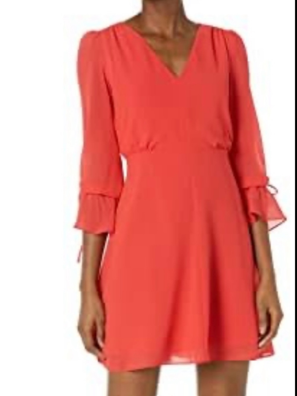 Vince Camuto red bold V-Neck Mini long sleeve Dress